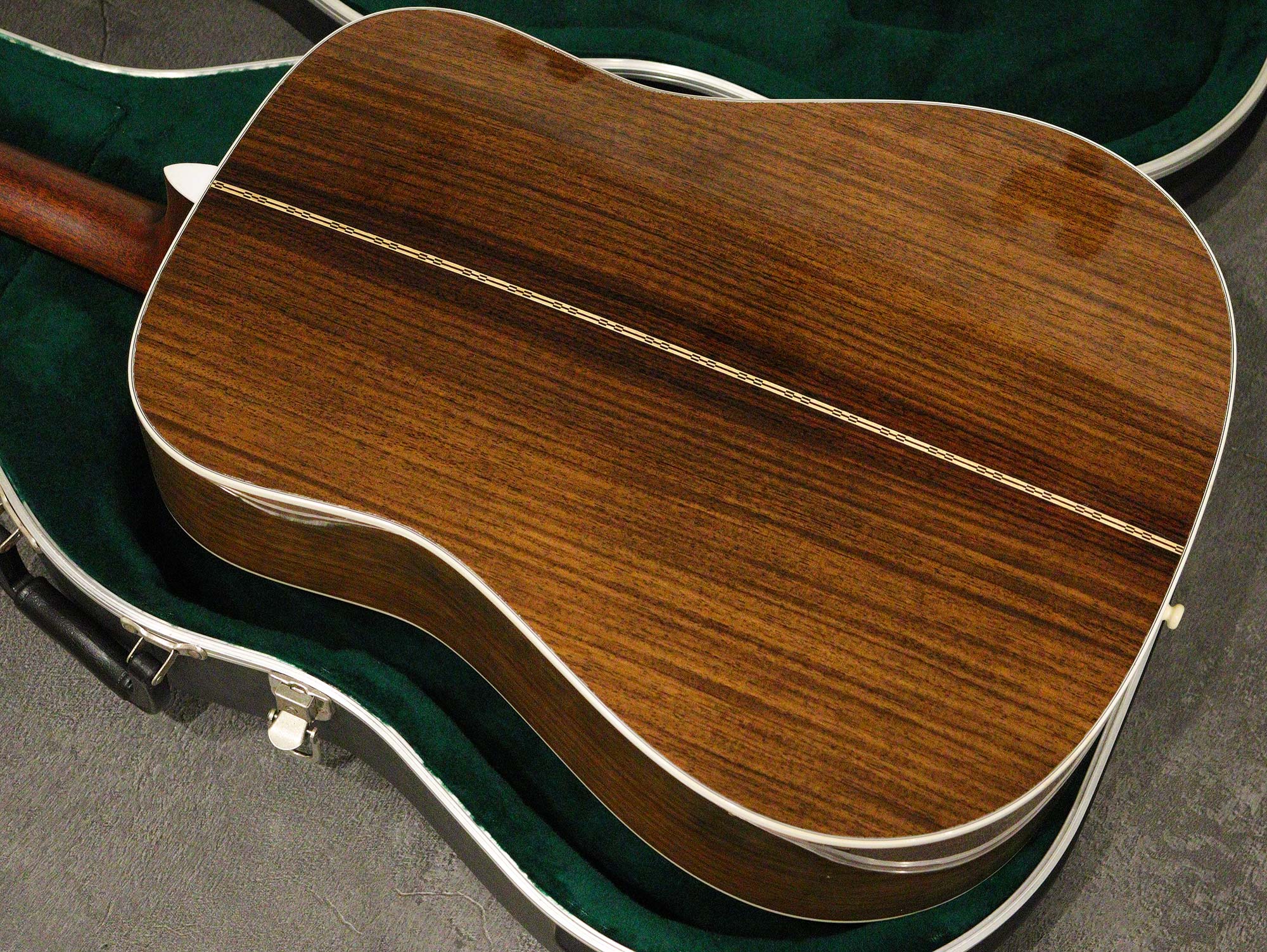 Martin D-28 Custom Premium Grade 2018